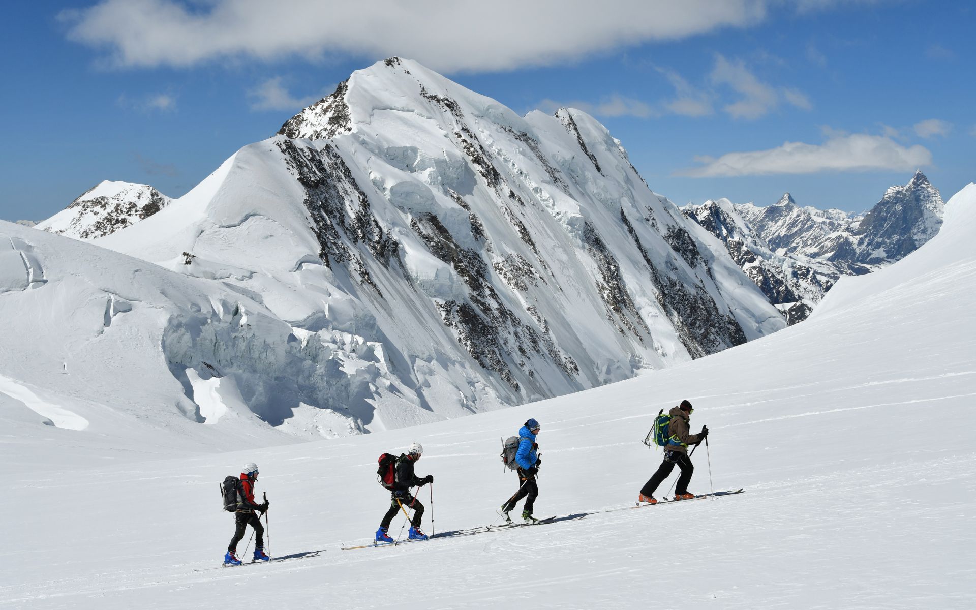 Impara lo scialpinismo in Valle Maira